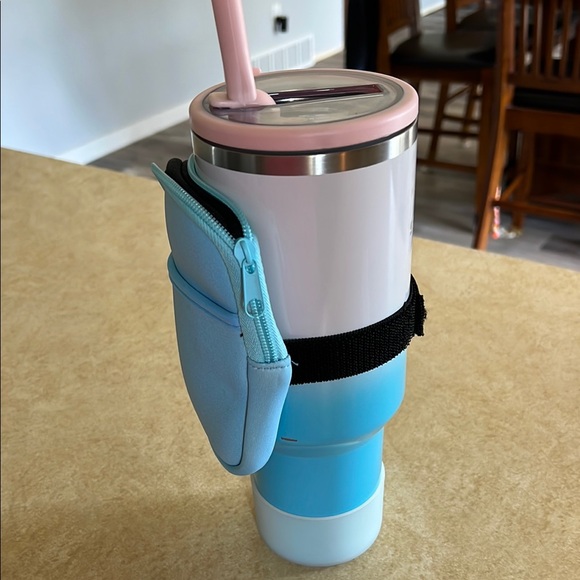 Stanley Gradient Blue and White Mug + Accessories - Picture 6 of 6